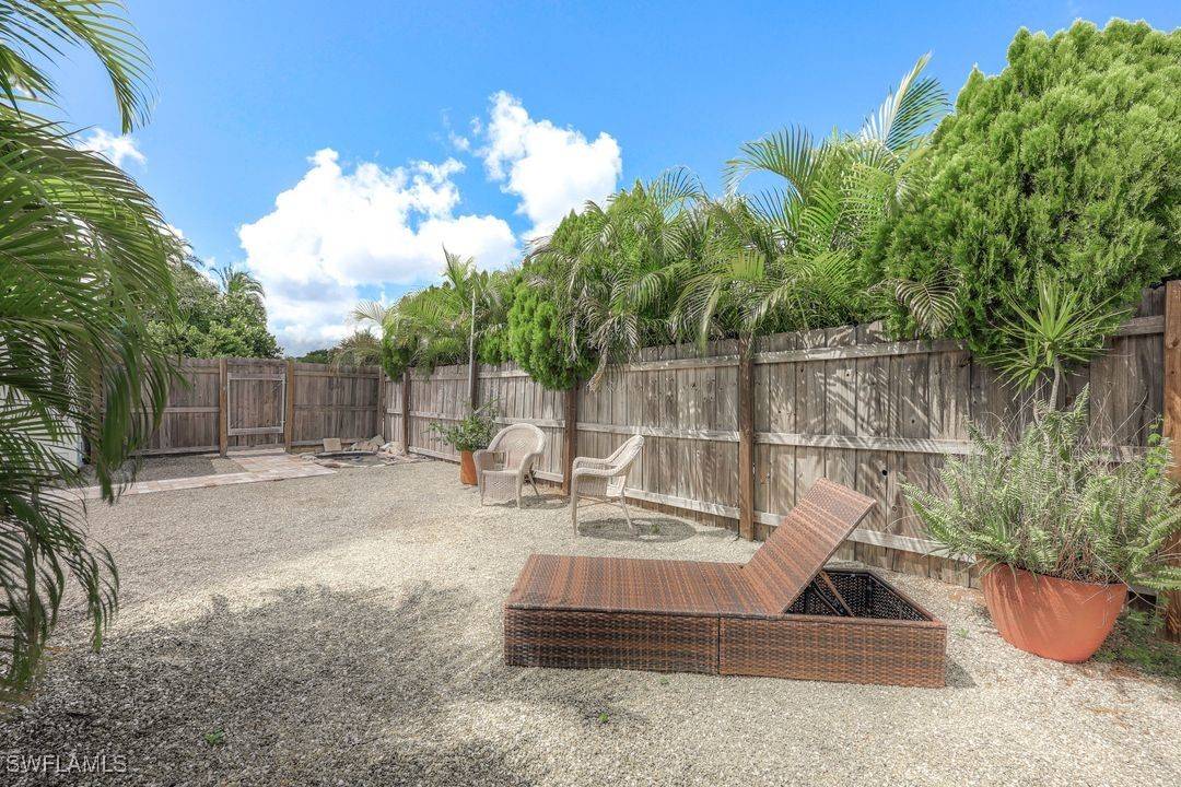 Estero, FL 33928,21150 Cypress Park CIR