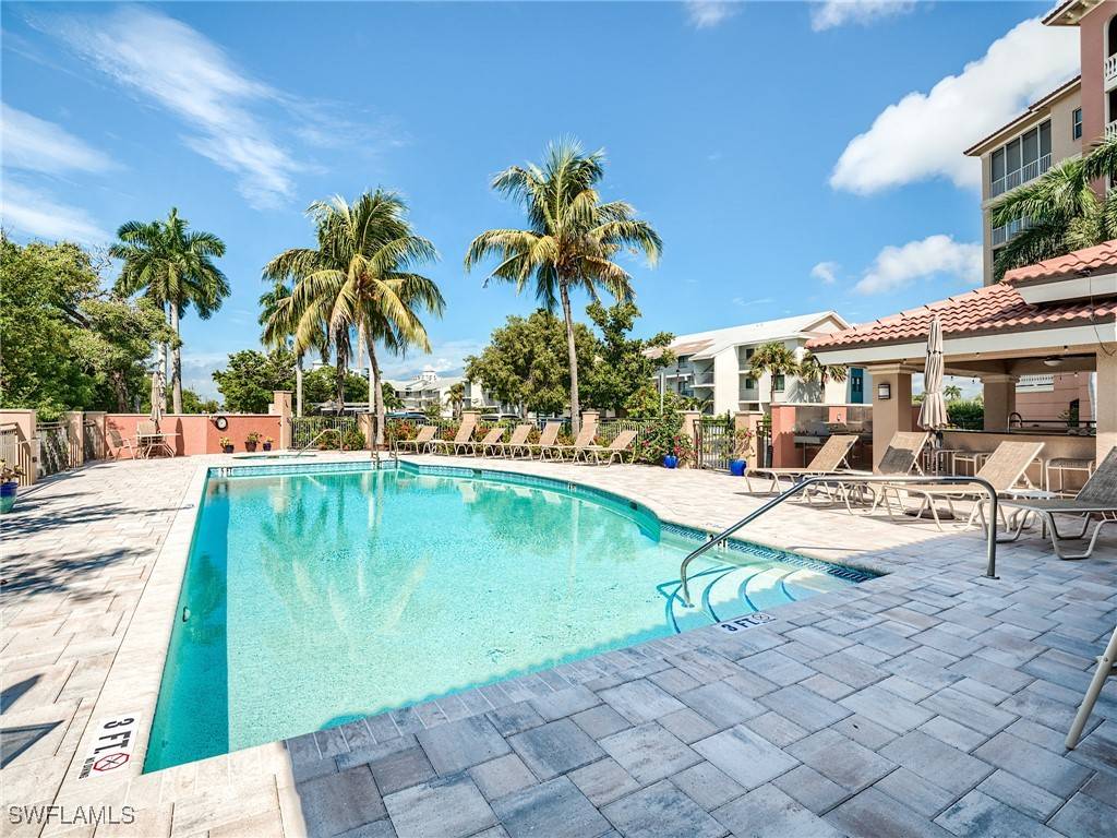 Fort Myers Beach, FL 33931,22628 Island Pines WAY #1403