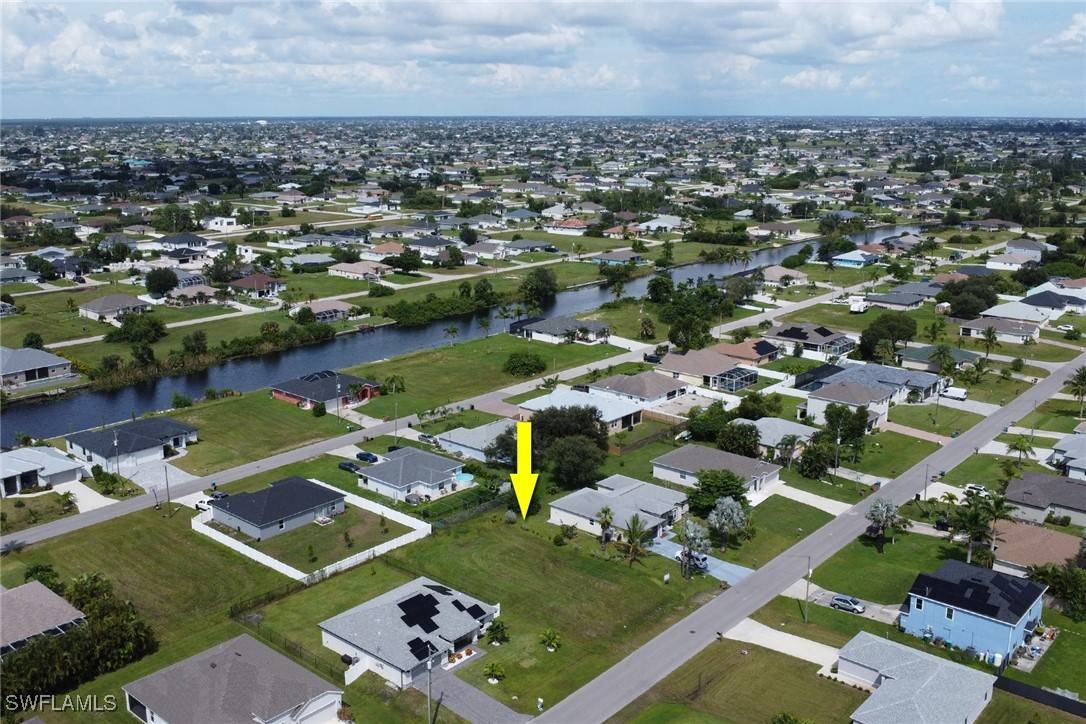 Cape Coral, FL 33991,2827 SW 2nd LN