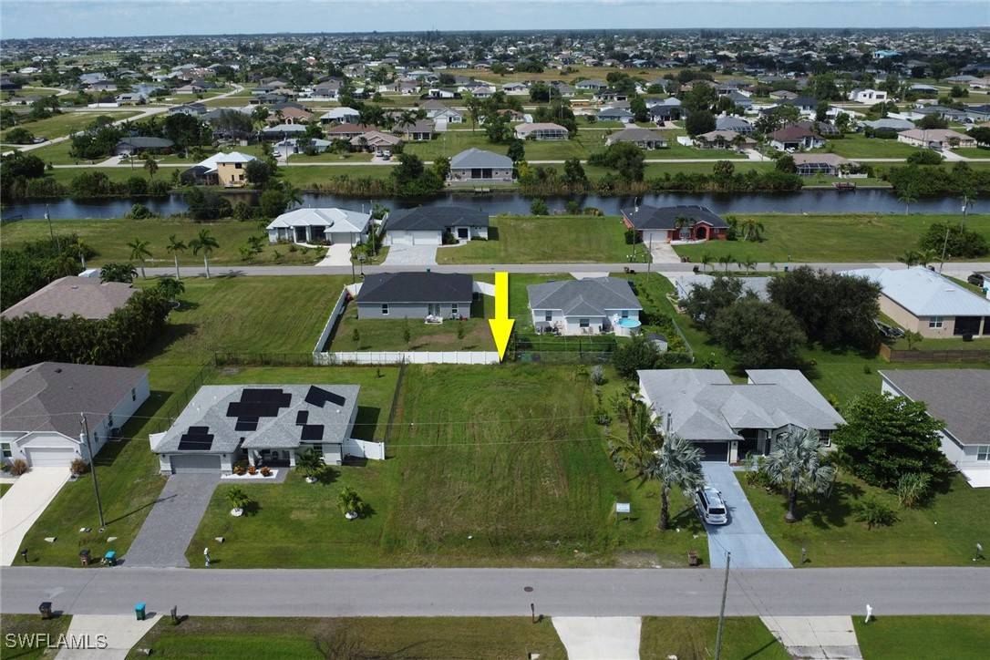 Cape Coral, FL 33991,2827 SW 2nd LN