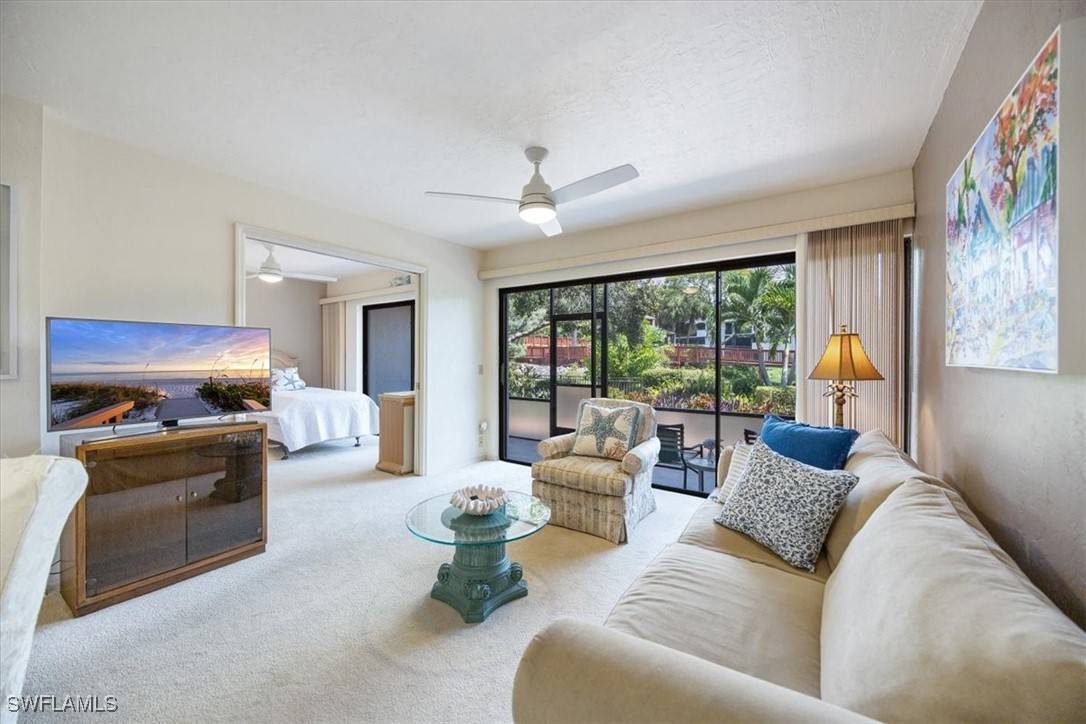 Naples, FL 34103,600 Neapolitan WAY #115