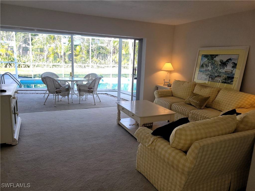 Naples, FL 34103,735 High Pines DR