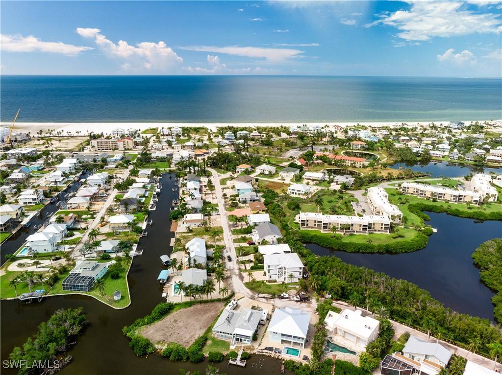 Fort Myers Beach, FL 33931,21531 Widgeon TER