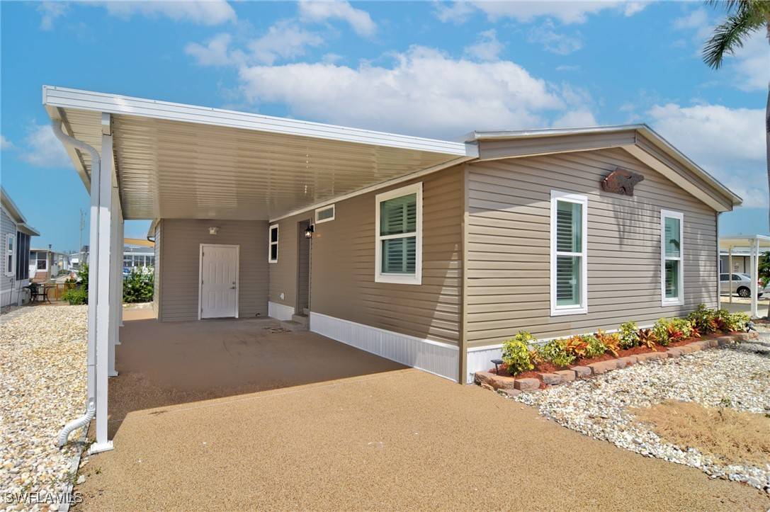 St. James City, FL 33956,3103 Harpoon LN