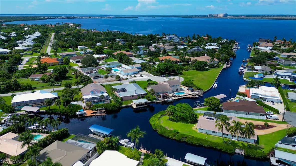 Fort Myers, FL 33908,15477 Omai CT