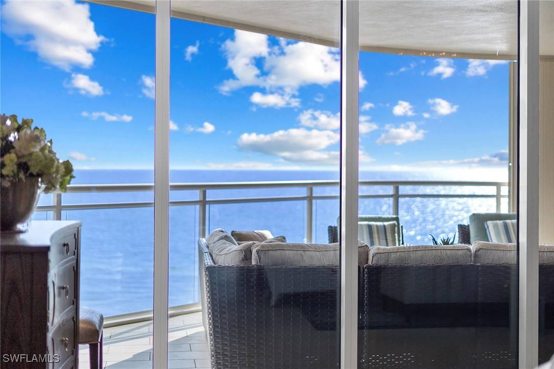 Naples, FL 34108,11125 Gulf Shore DR #701