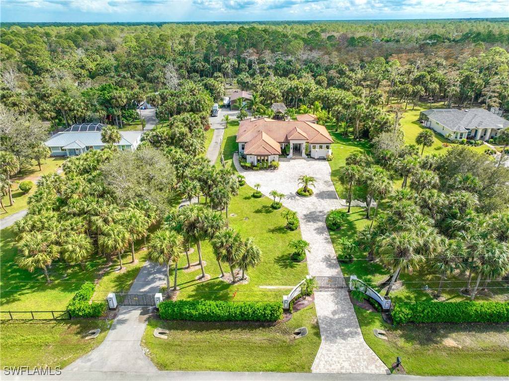 Naples, FL 34120,214 9th ST NW