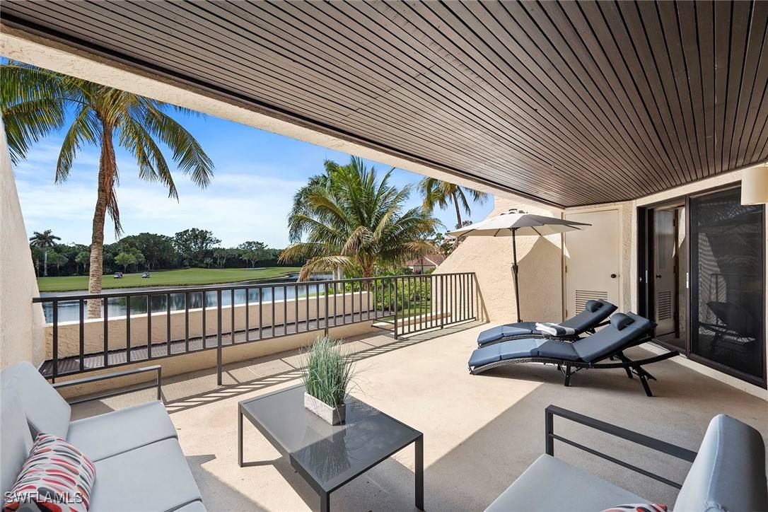 Naples, FL 34108,6360 Pelican Bay BLVD #C-105