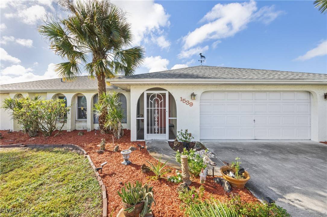 Lehigh Acres, FL 33936,1539 Canal ST