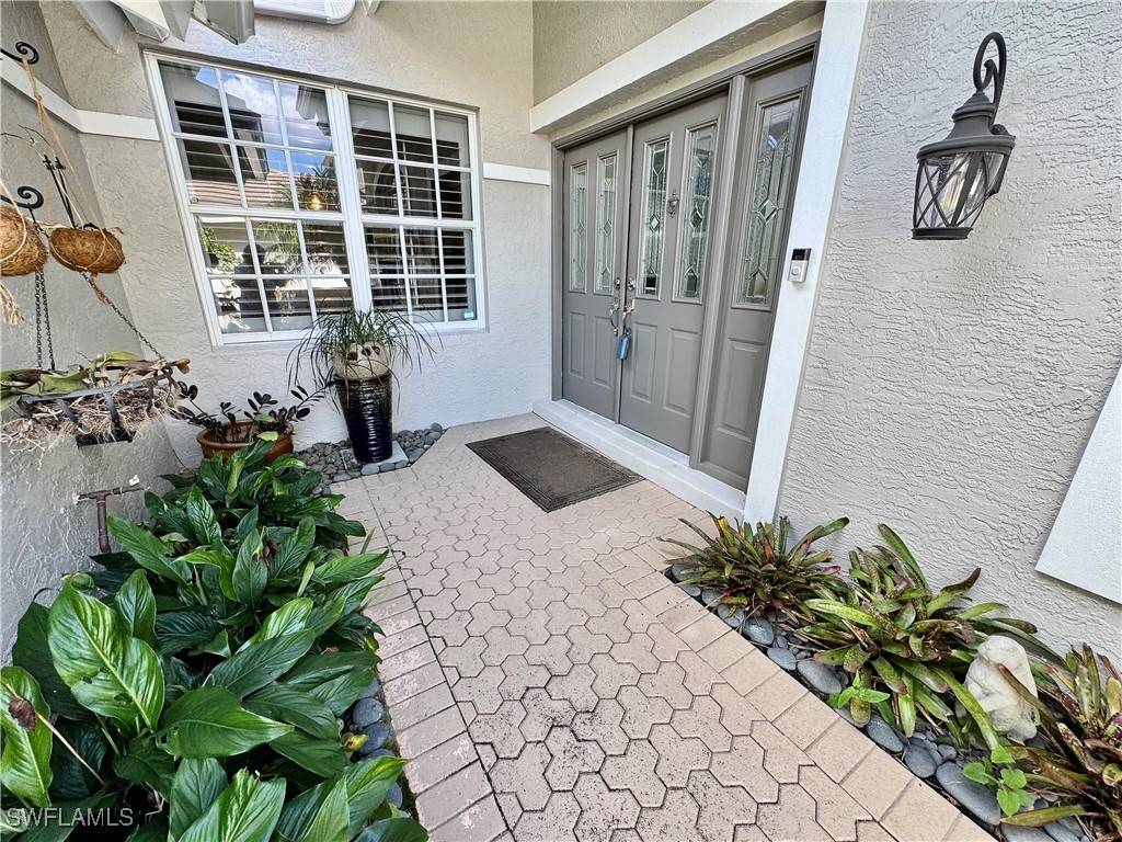 Naples, FL 34119,10334 Quail Crown DR