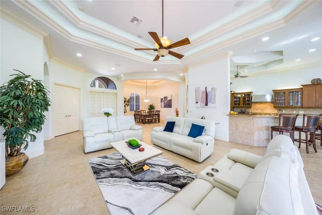 Naples, FL 34119,3124 Strada Bella CT