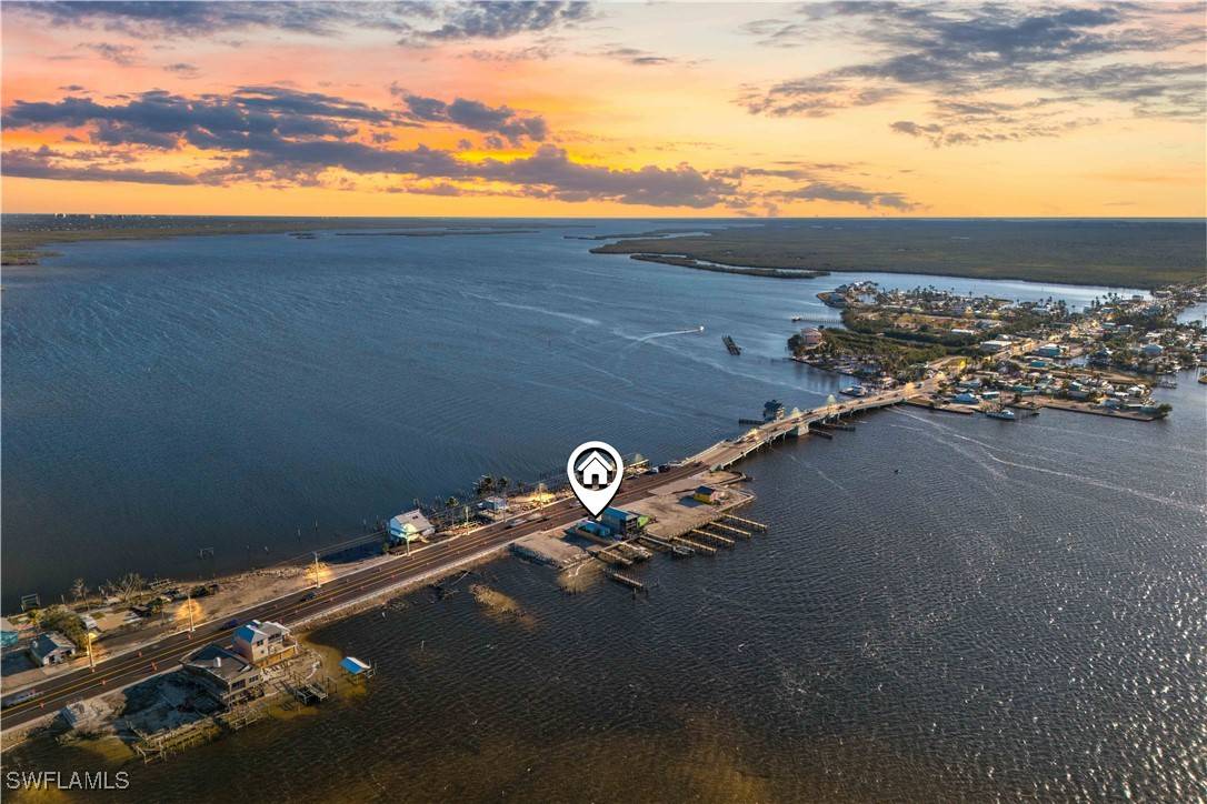 Matlacha, FL 33993,4278 Pine Island RD NW