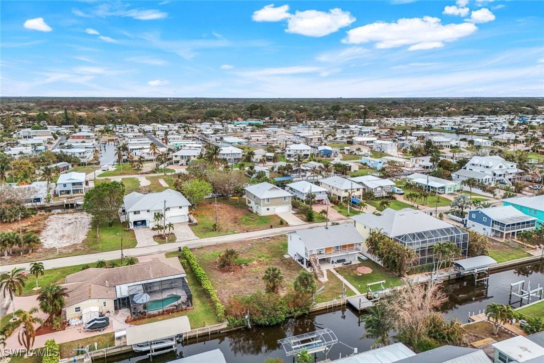 Bonita Springs, FL 34134,24533 Redfish ST