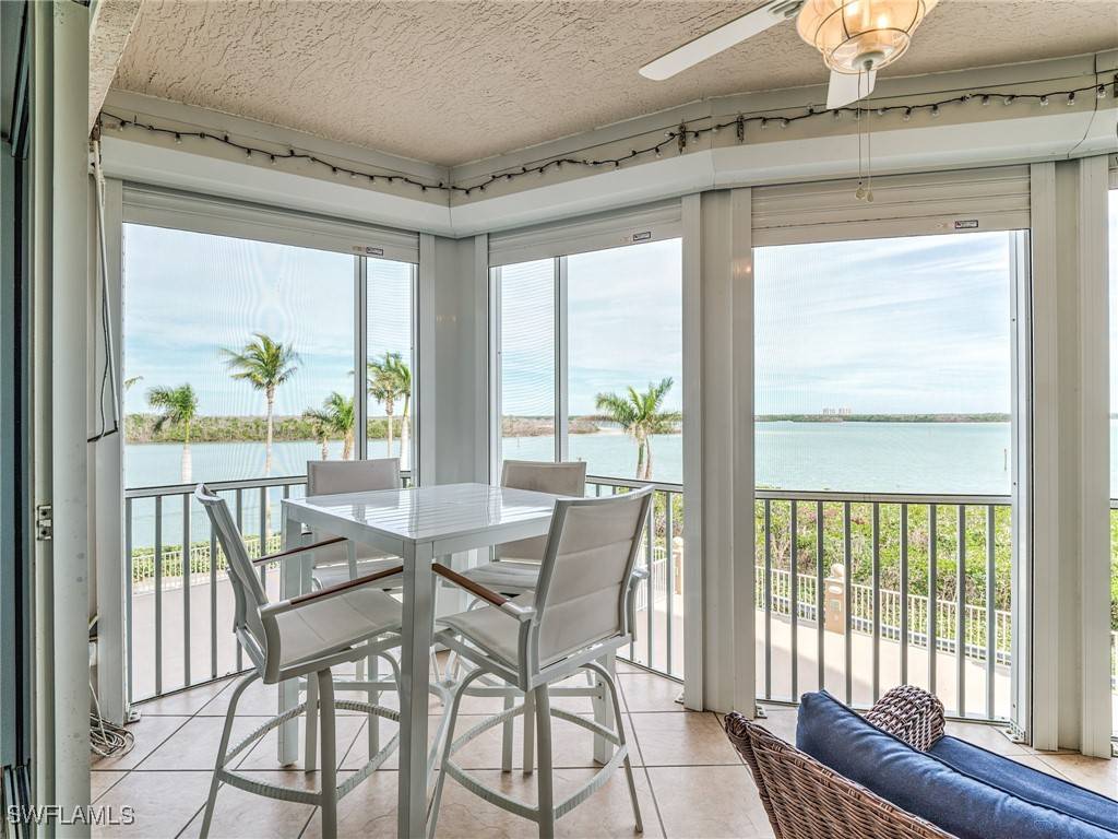 Fort Myers Beach, FL 33931,4137 Bay Beach LN #532