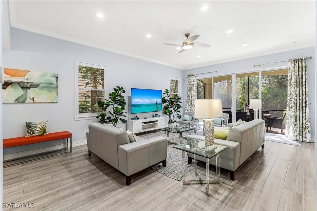 Naples, FL 34109,2859 Tiburon BLVD E #101