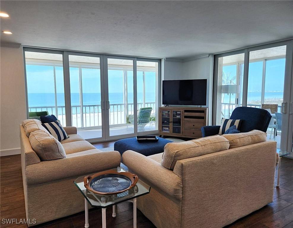 Fort Myers Beach, FL 33931,7146 Estero BLVD #411