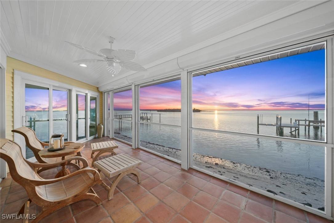 Sanibel, FL 33957,1870 Woodring RD