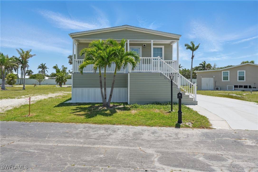 Fort Myers, FL 33908,44 Dogwood WAY