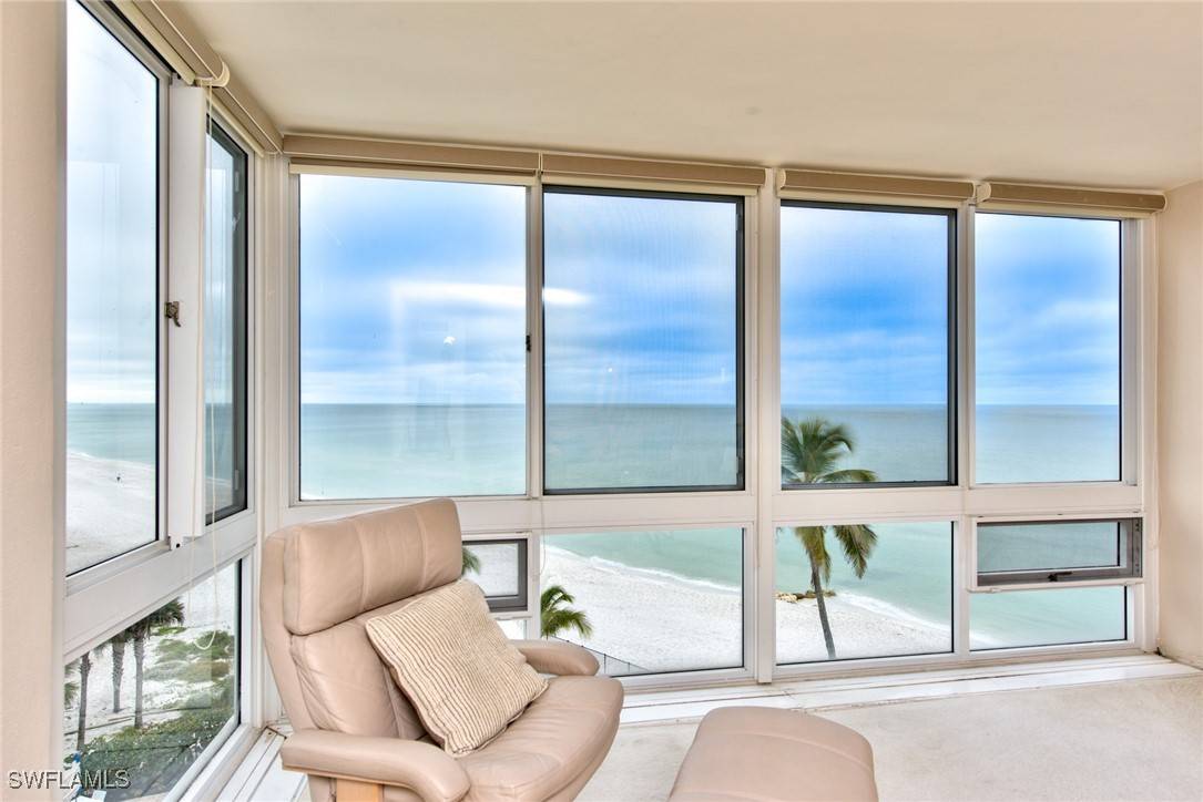Naples, FL 34102,2121 Gulf Shore BLVD N #503