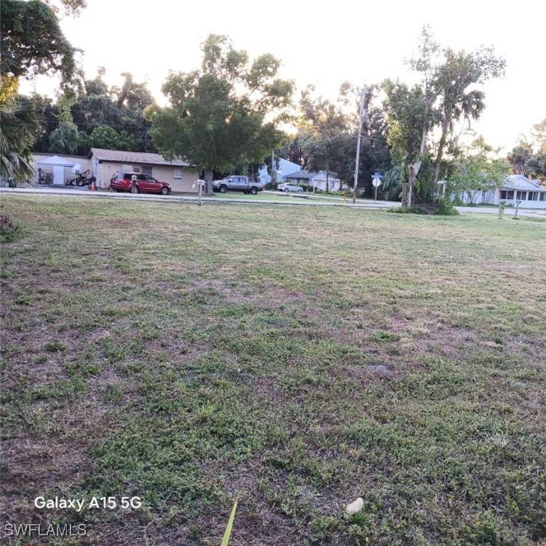 North Fort Myers, FL 33903,459 State ST