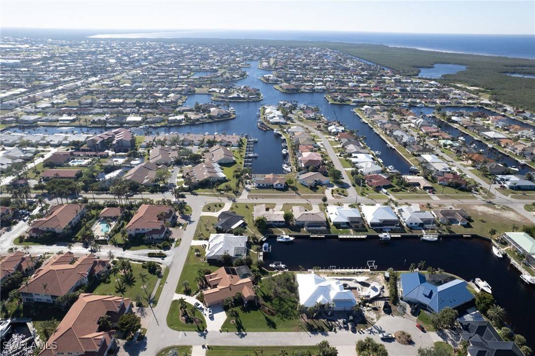 Punta Gorda, FL 33950,2711 W Marion AVE