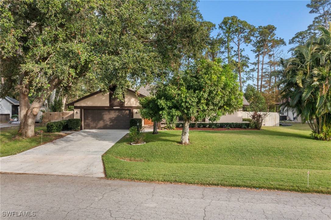 North Fort Myers, FL 33917,17110 Laurelin CT