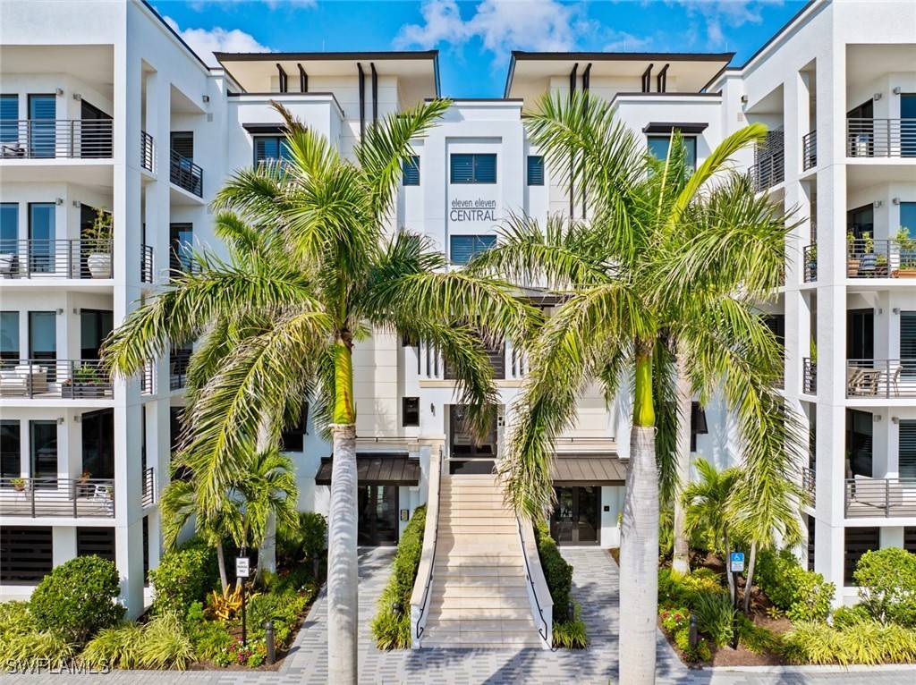 Naples, FL 34102,1111 Central AVE #507