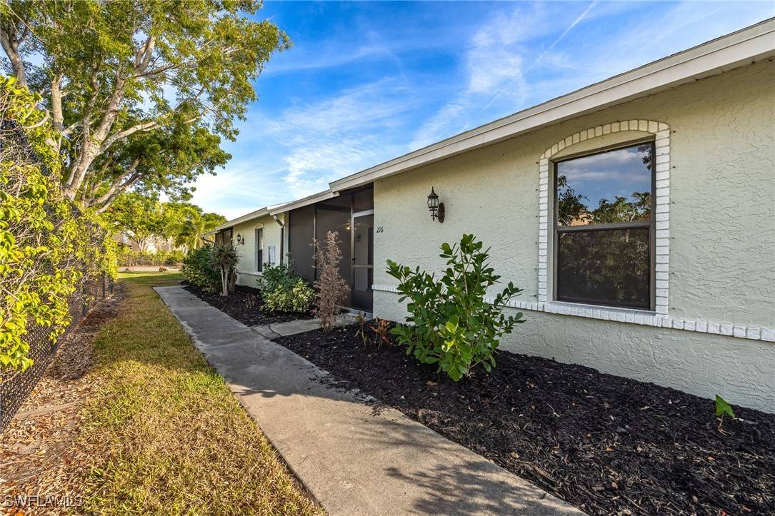 Cape Coral, FL 33914,5113 SW 15th PL #216