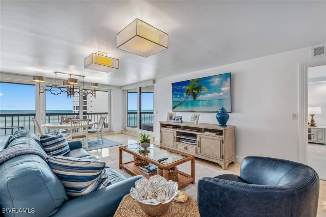 Naples, FL 34103,4551 Gulf Shore BLVD N #1701