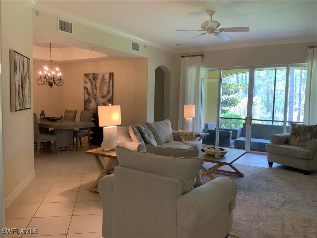 Naples, FL 34109,2817 Tiburon BLVD E #4-101