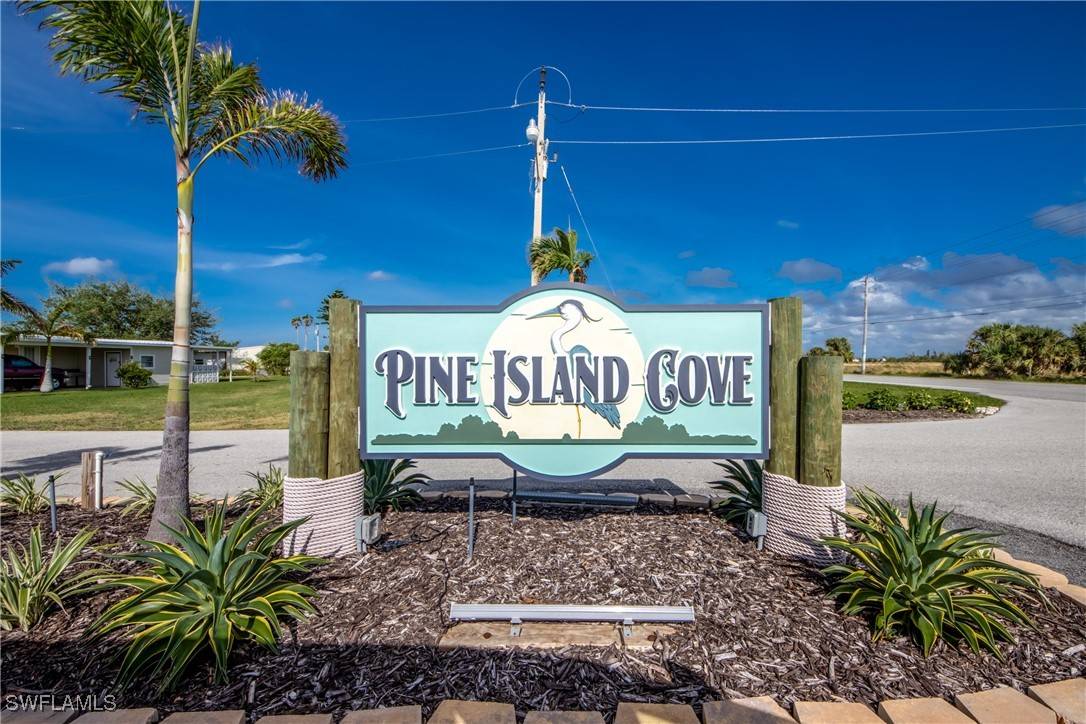St James City, FL 33956,7180 Ladyfish DR