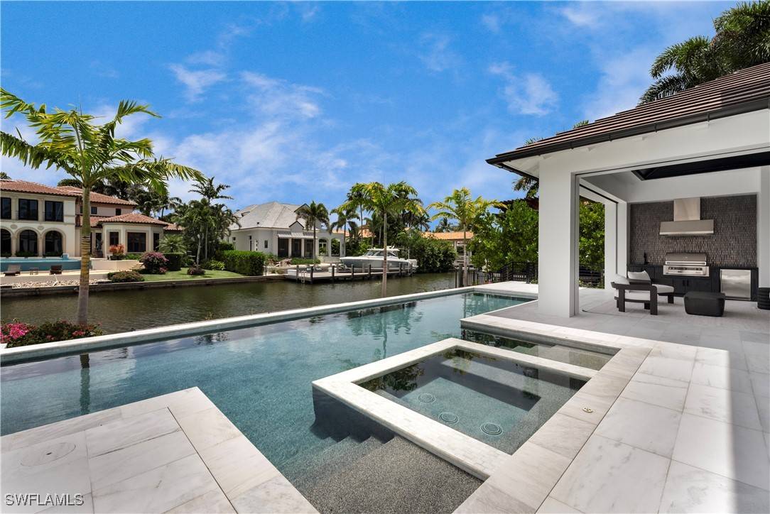 Naples, FL 34102,2231 Forrest LN