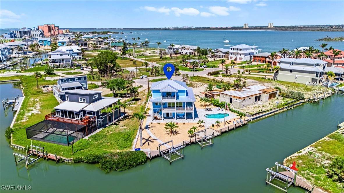 Fort Myers Beach, FL 33931,730 Matanzas CT