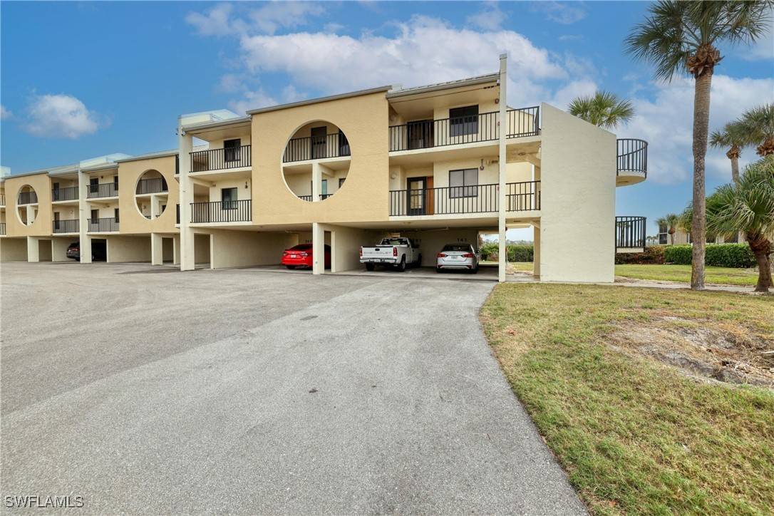 Fort Myers Beach, FL 33931,21470 Bay Village DR #142