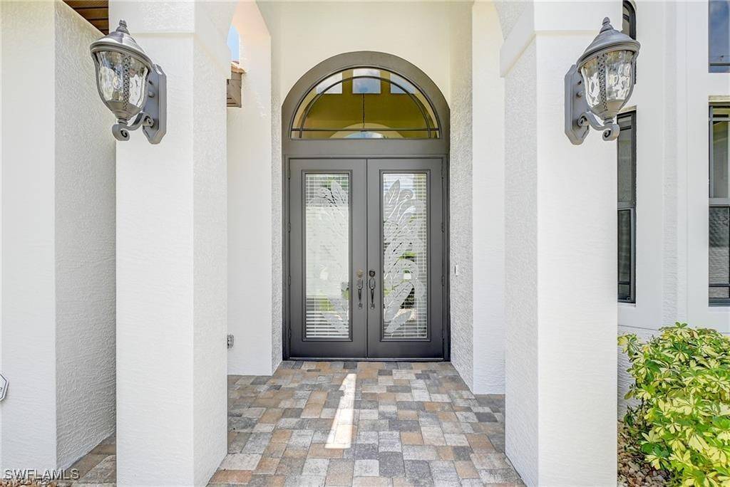 Cape Coral, FL 33914,5240 SW 20th AVE