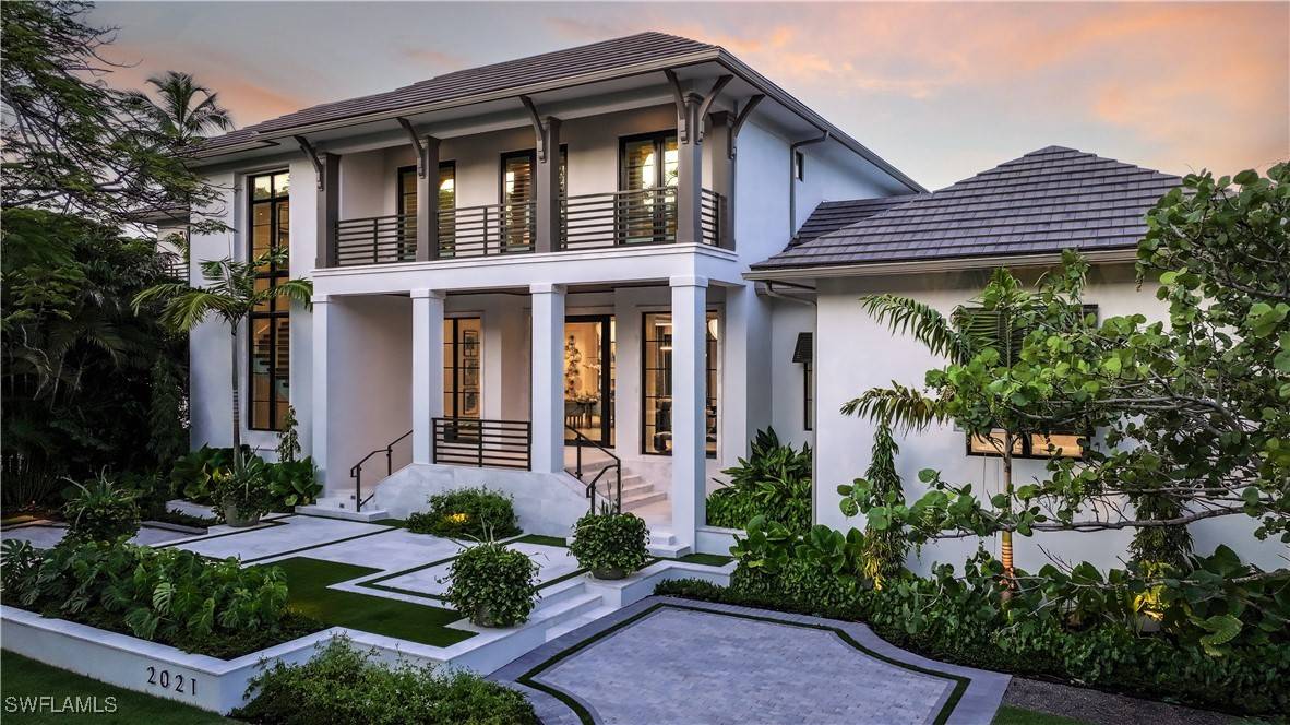 Naples, FL 34102,2021 Gordon DR E