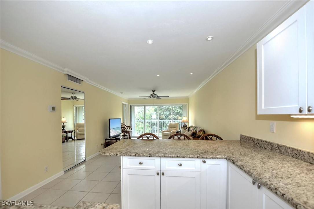 Naples, FL 34102,486 Broad AVE S #H486