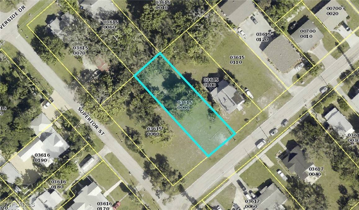 Fort Myers, FL 33916,3215 Edgewood AVE