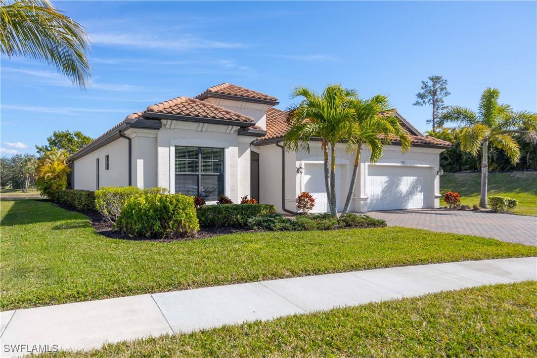 Naples, FL 34120,2055 Antigua LN