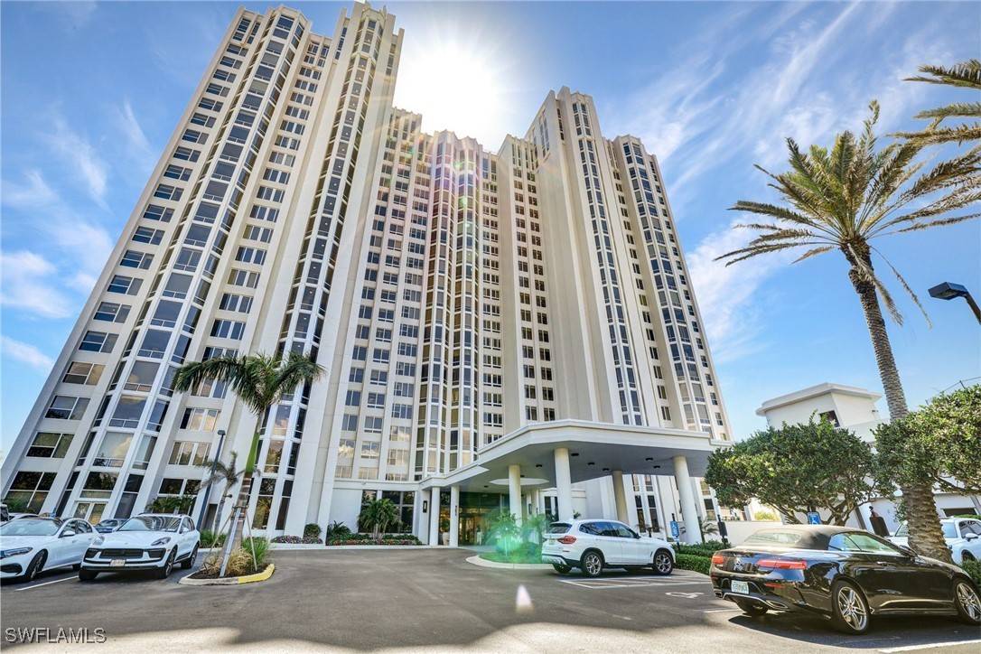 Naples, FL 34108,6849 Grenadier BLVD #1602