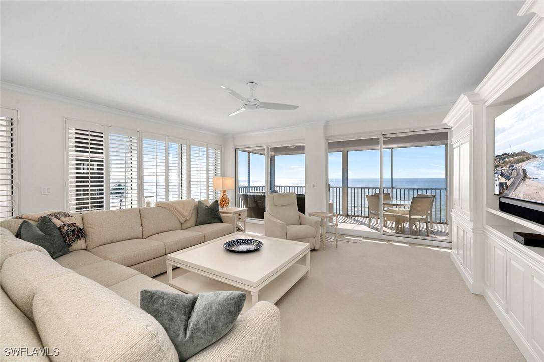 Naples, FL 34108,9811 Gulf Shore DR #301