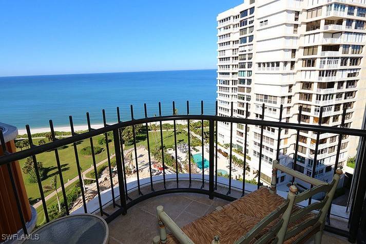 Naples, FL 34103,4251 Gulf Shore BLVD N #16D