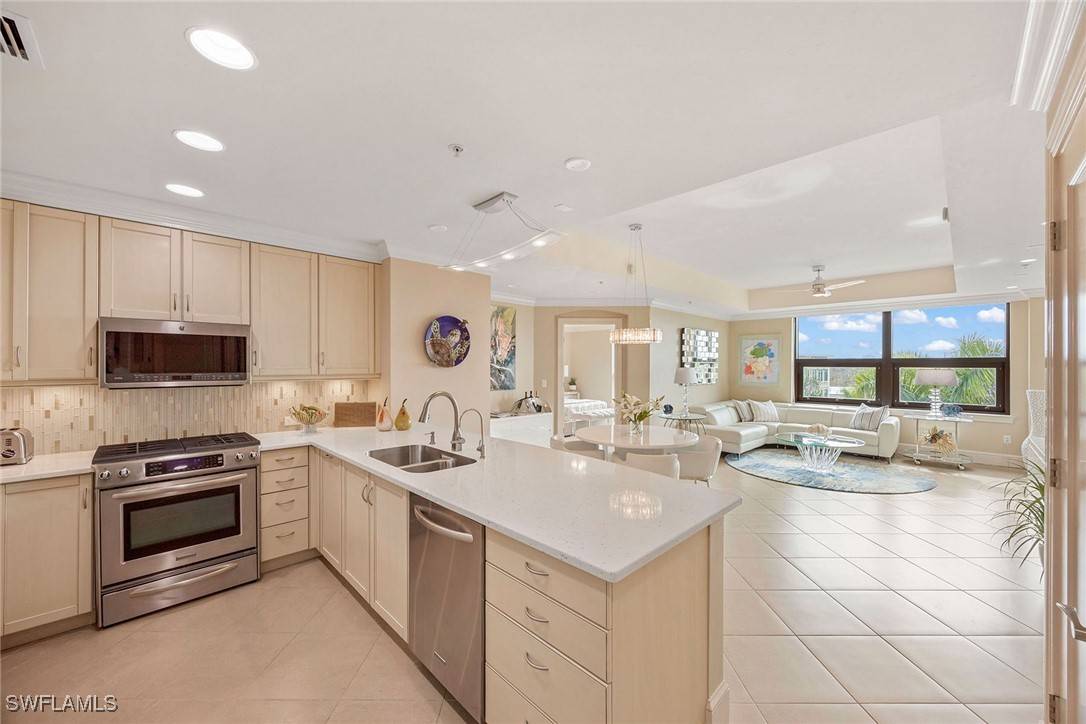 Naples, FL 34108,9115 Strada PL #5414