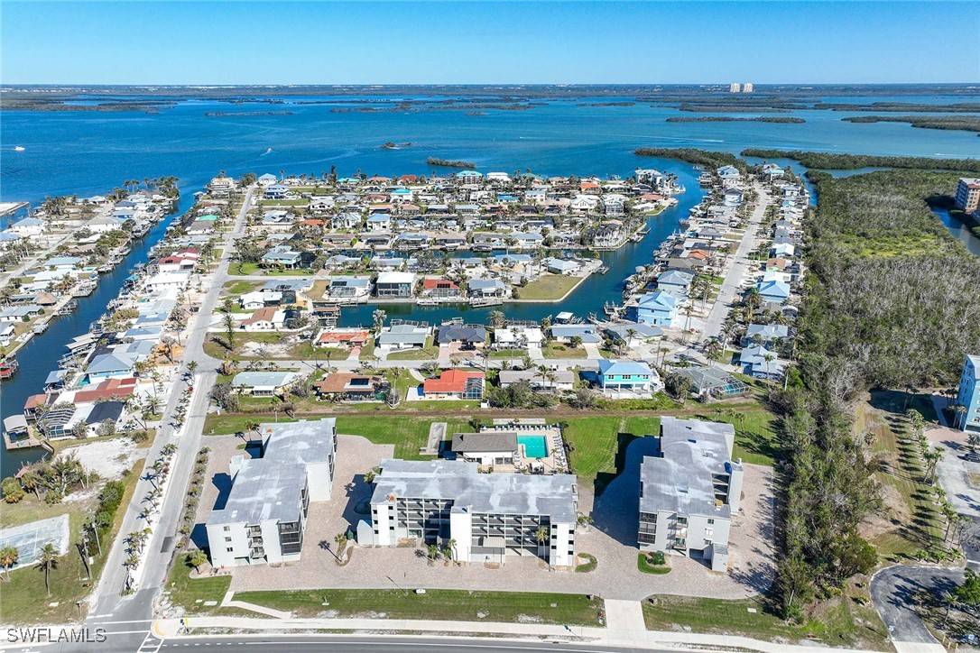 Fort Myers Beach, FL 33931,6665 Estero BLVD #222