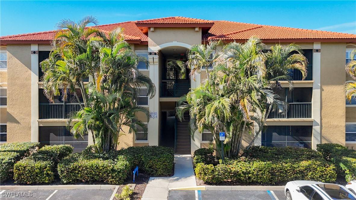 Bonita Springs, FL 34135,8930 Colonnades CT E #626