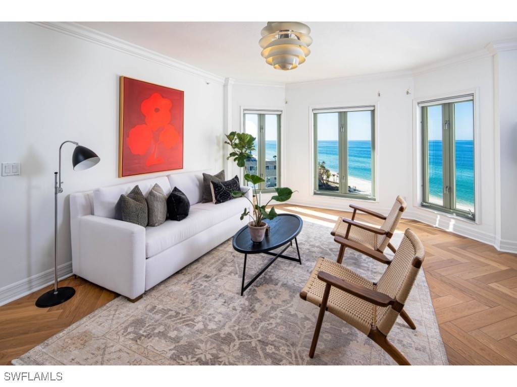 Naples, FL 34102,1221 Gulf Shore BLVD N #801