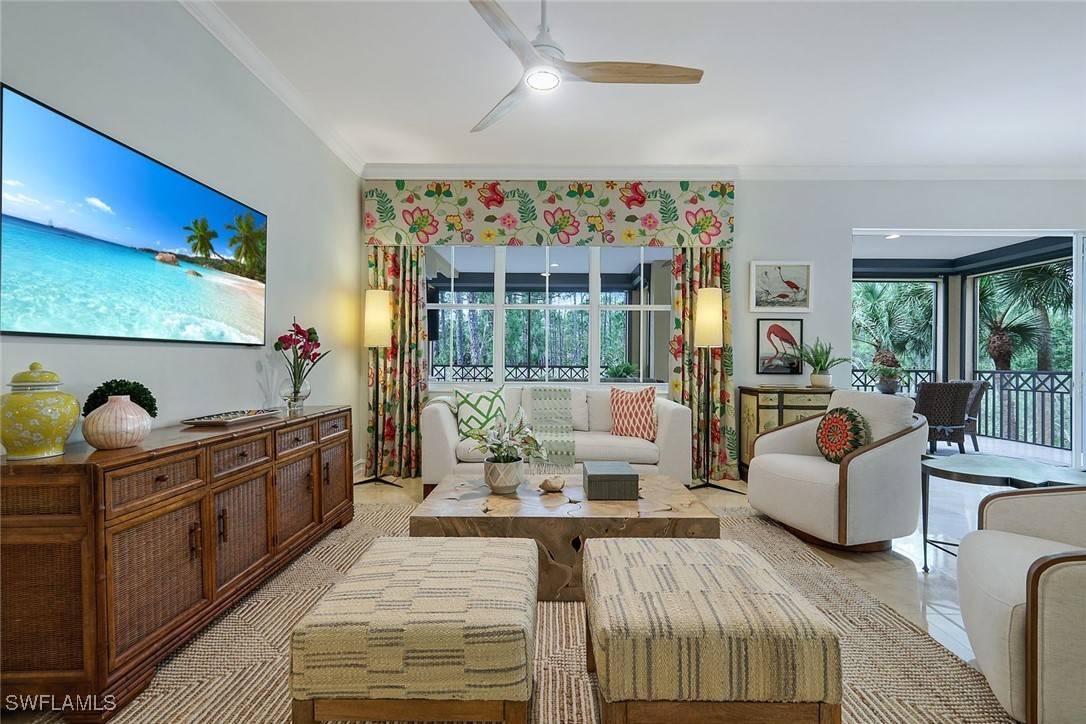 Naples, FL 34109,2855 Tiburon Blvd E #102