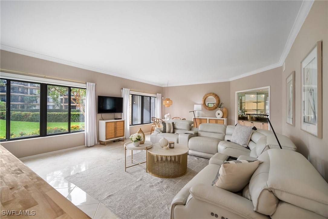 Naples, FL 34108,6760 Pelican Bay BLVD #312