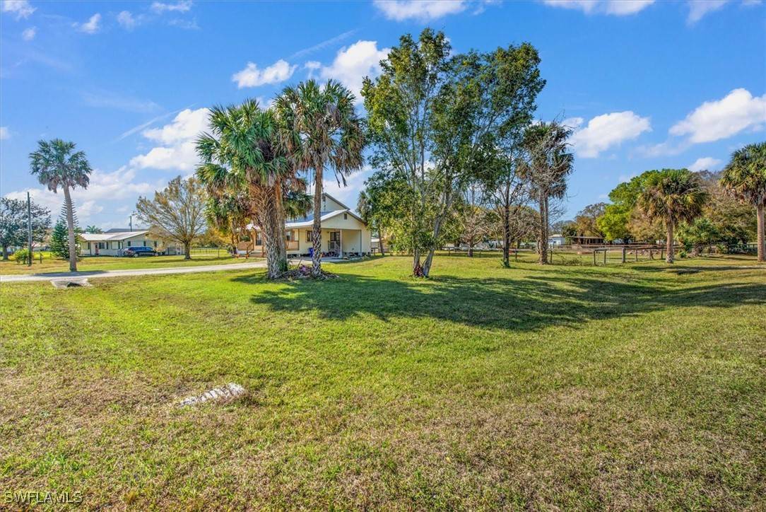 Moore Haven, FL 33471,1435 Hicpochee BLVD
