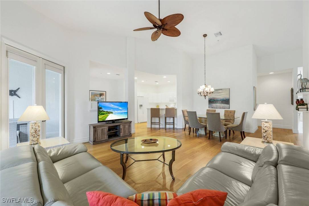 Naples, FL 34120,8530 Danbury BLVD #202